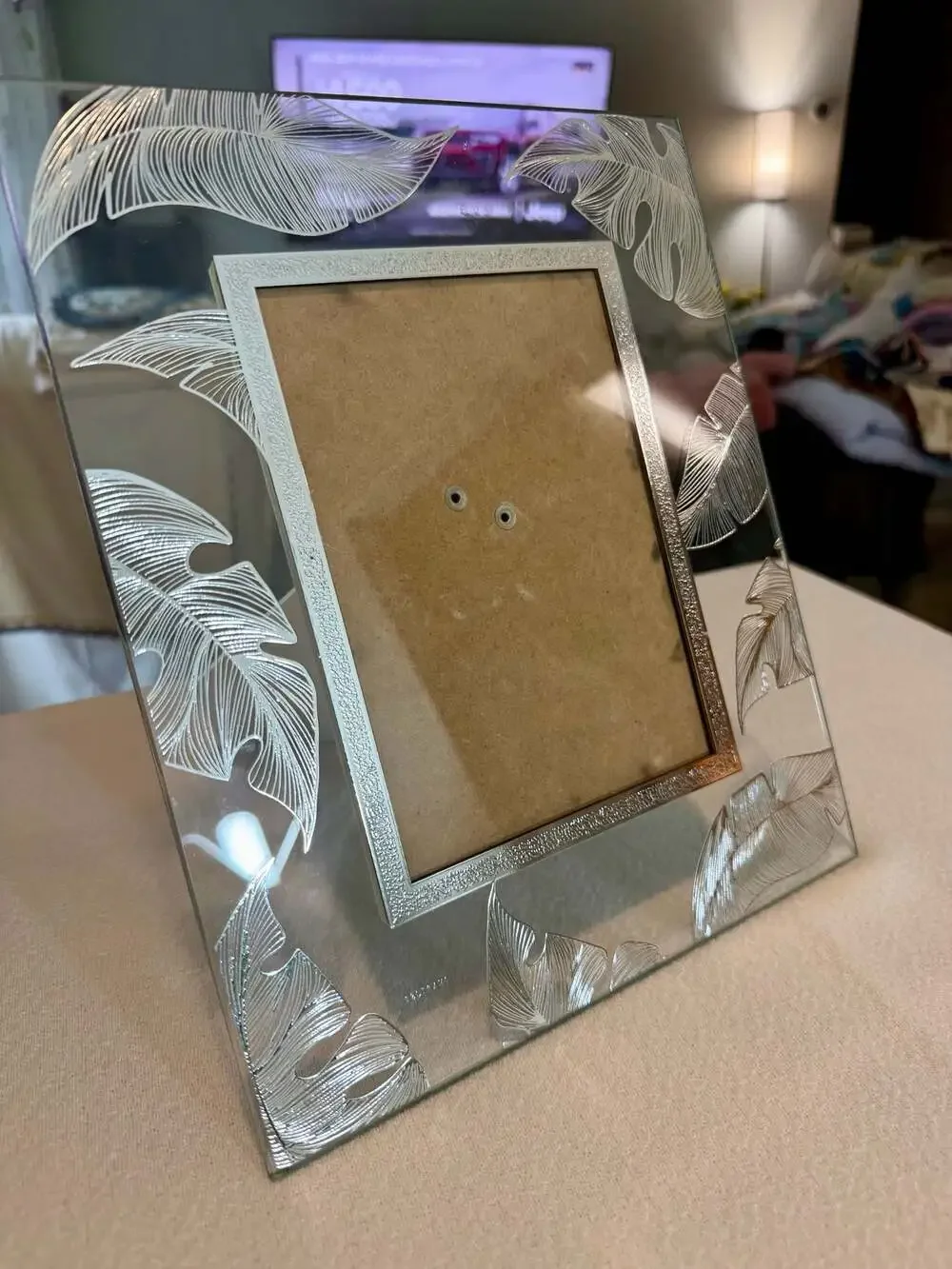 Beltrami Italian Glass and Silver-Tone Tropical Leaf Design Picture Frame Set